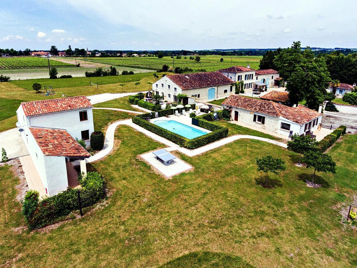 Les Gites De Brives Exterior photo